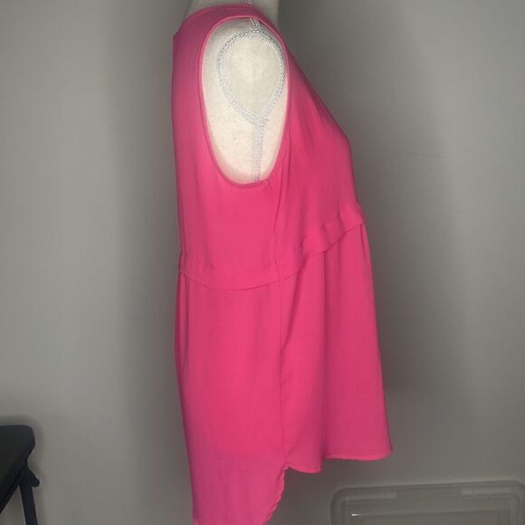 Women’s Pleione Sleeveless Magenta Blouse Medium - Picture 5 of 6